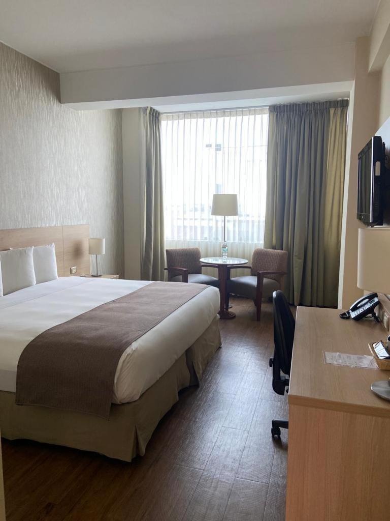 Del Prado Hotel Лима Экстерьер фото